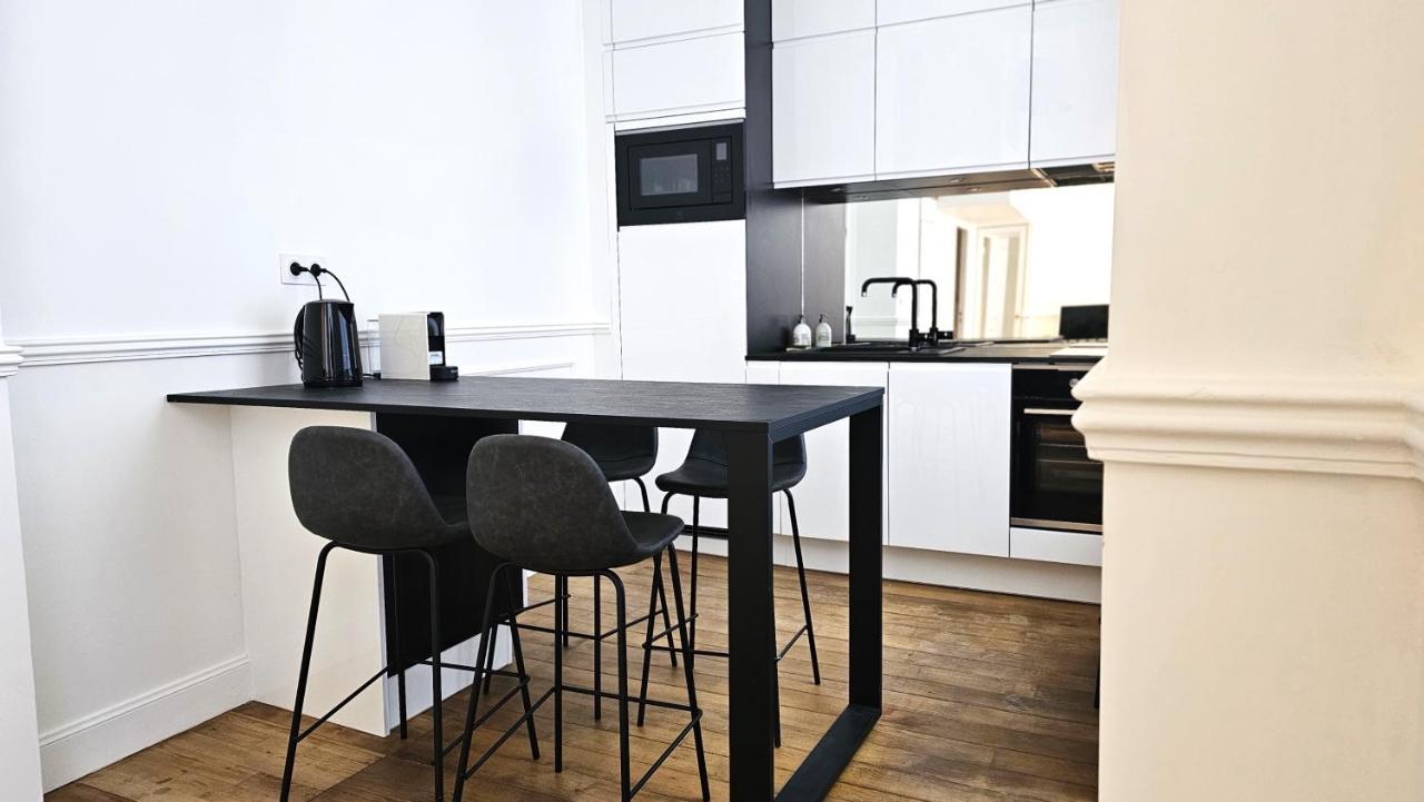 Charmant Studio Hypercentre Reims Appartement Buitenkant foto