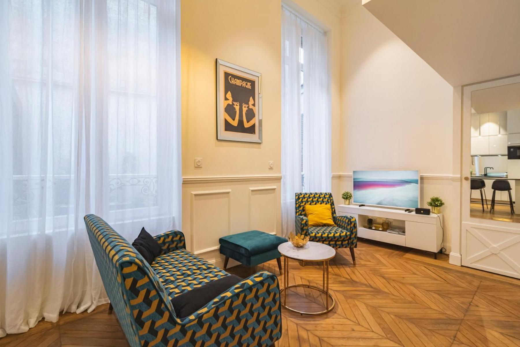 Charmant Studio Hypercentre Reims Appartement Buitenkant foto